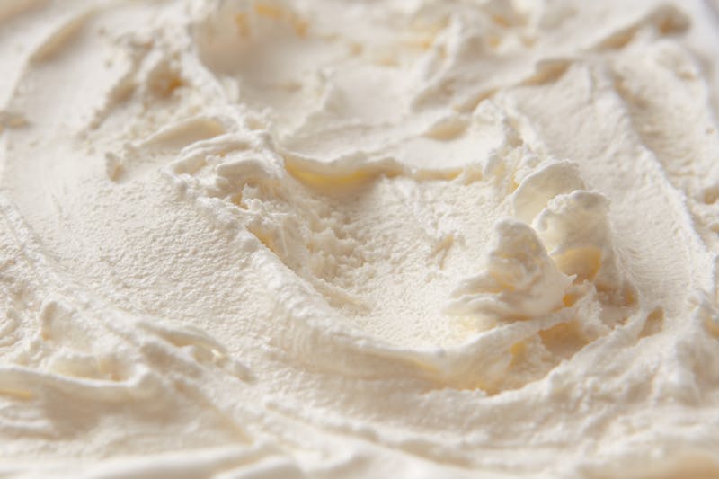 craft root beer float with vanilla ice cream scoop